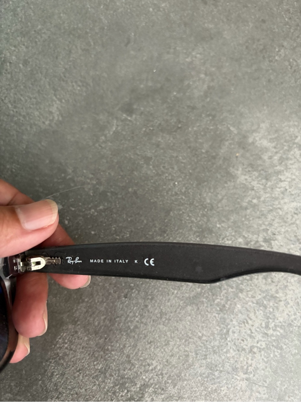 Ray-Ban New Wayfarer RB2132 6143/71 Gunmetal Gray Sunglasses – 55mm - Picture 3 of 5